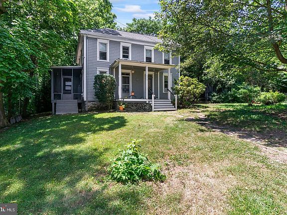 4th image of 4312 Main St