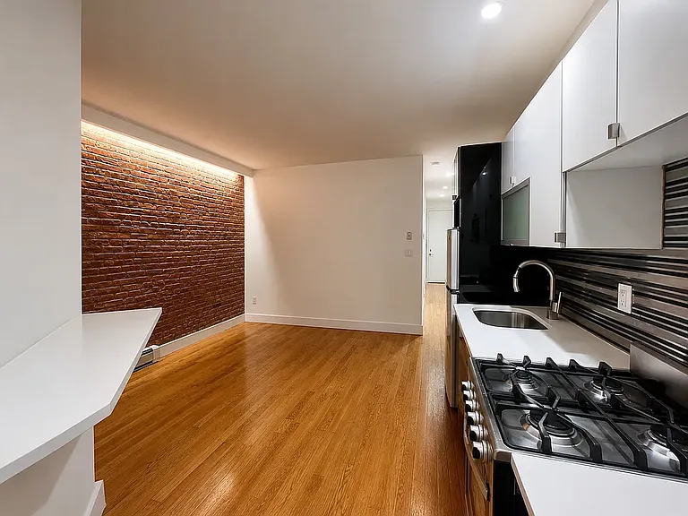 252 Schenectady Ave #1B — Photo 2