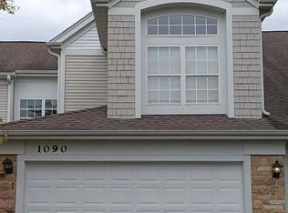 1090 Providence Ln, Buffalo Grove, IL 60089