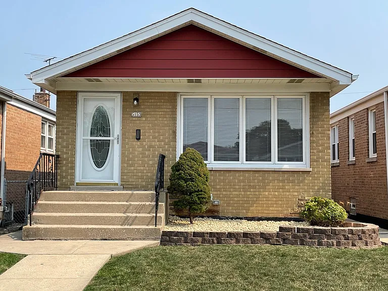 5153 S Oak Park Ave — Photo 1