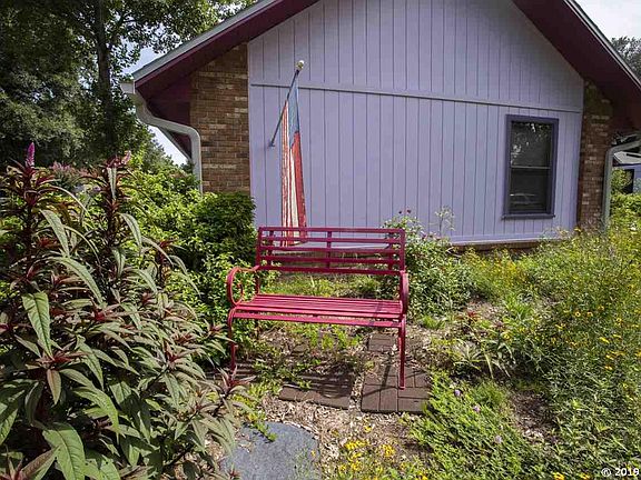 4th image of 2522 NW 28th Pl
