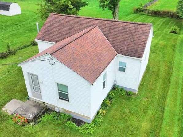 99 Mill St, Fredericktown, OH 43019