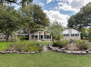 9328 Garden Ridge Dr, San Antonio, TX 78266