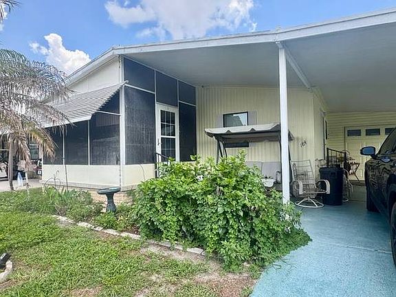 2nd image of 2425 Harden Blvd #184