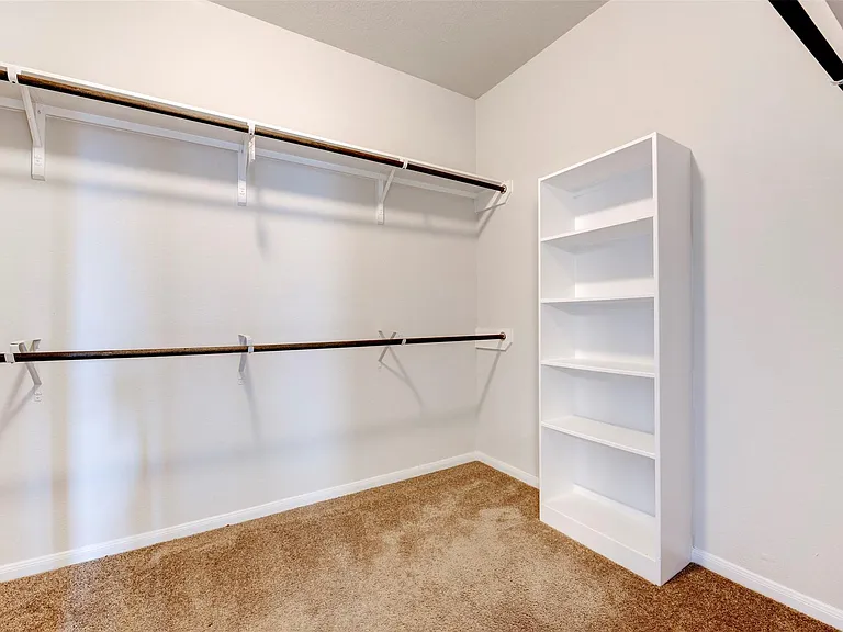 4542 Medrano Trl — Photo 27