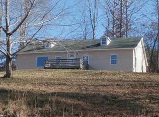 355 Cliff Hanger Rd, Savannah, TN 38372