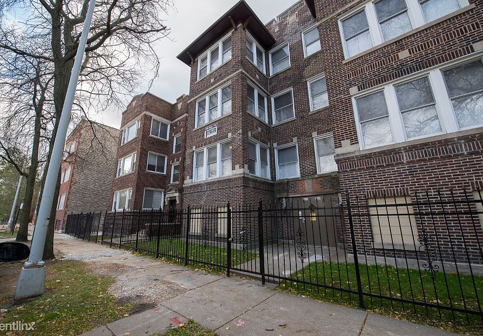 7240 S Yates Apartments Chicago Exterior_11