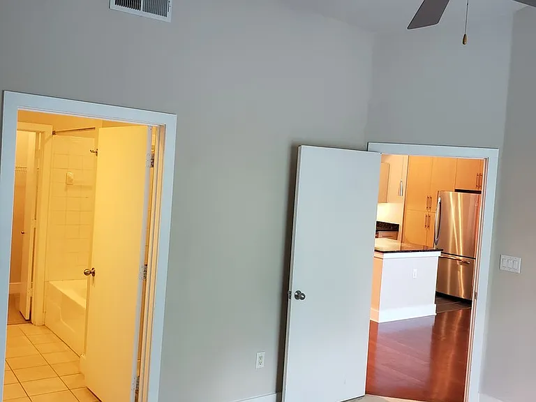 4605 Cedar Springs Rd #337 — Photo 14