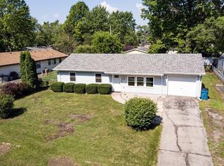 774 Devonshire Rd, Valparaiso, IN 46385