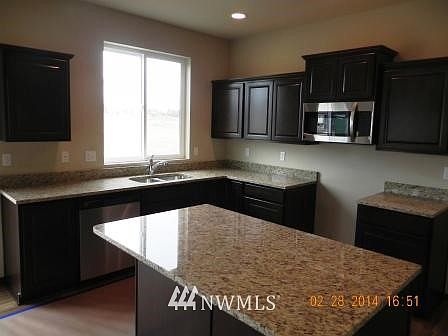 3rd image of 1601 Sparrow Knoll Avenue