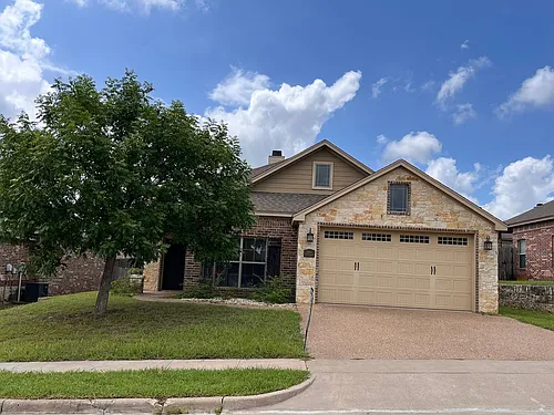 3004 Silver Saddle Dr Photo 1 3004 Silver Saddle Dr Photo 1