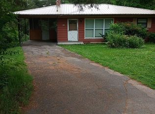 320 Shag Rd, Newport, TN 37821