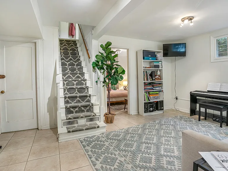 5015 Fulton St NW — Photo 21