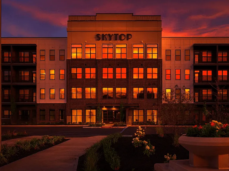 Skytop Apartments — Photo 1