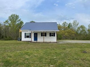 3446 S Grundy Quarles Hwy, Gainesboro, TN 38562