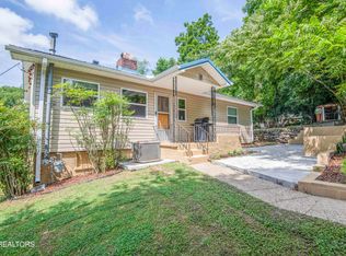 306 W Faunce Rd, Oak Ridge, TN 37830