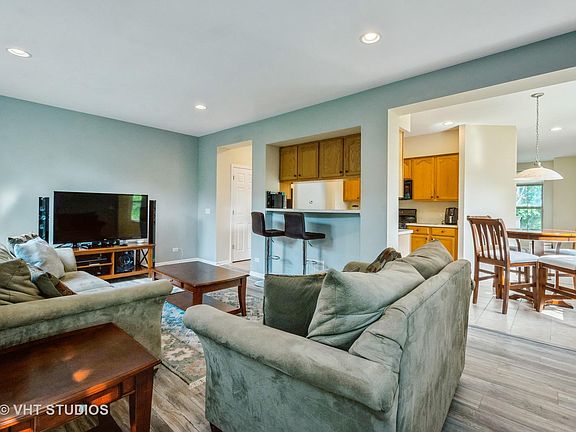 4th image of 700 Telluride Ct