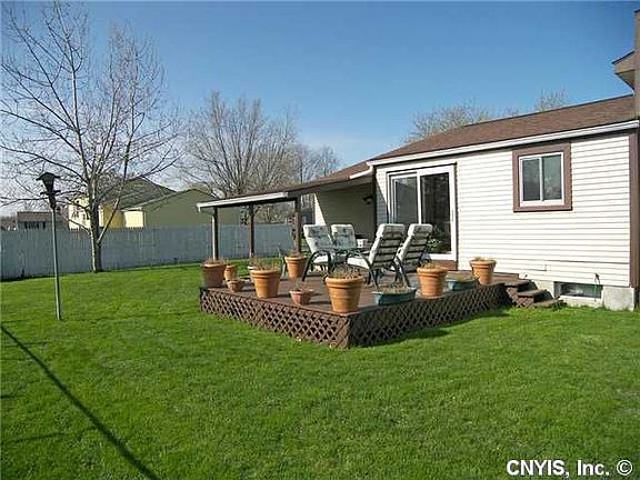 3rd image of 8316 Pansy Dr
