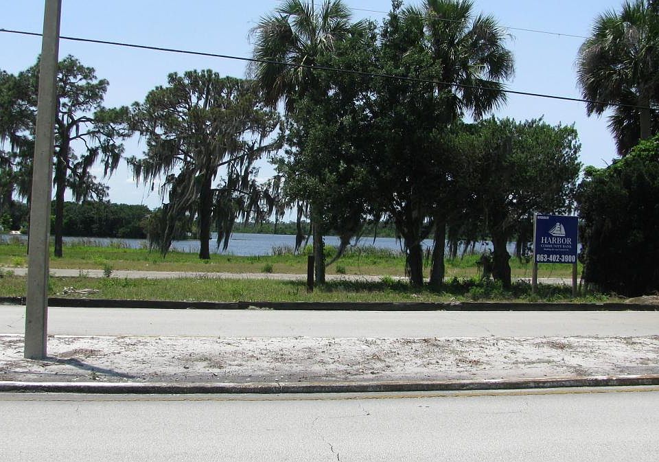 2nd image of 1037 Lake June Rd