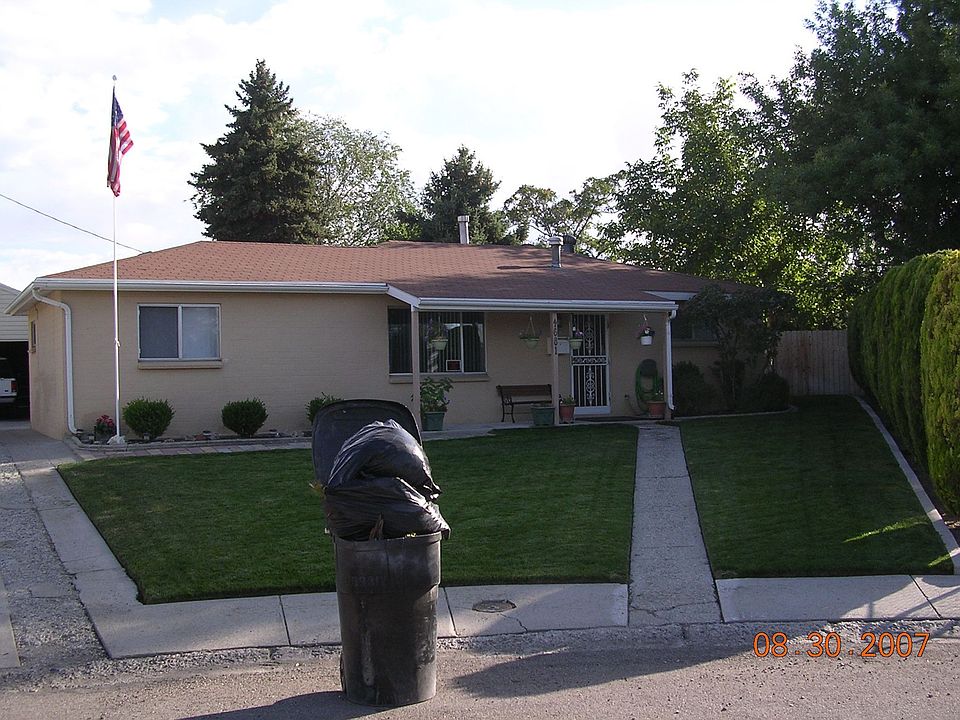 Front of house 