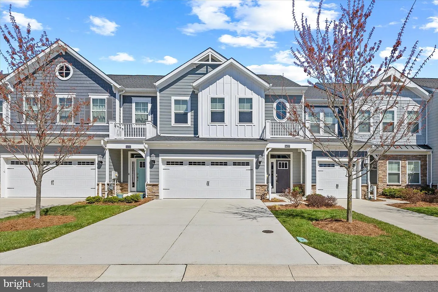 24227 Canoe Dr photo 1