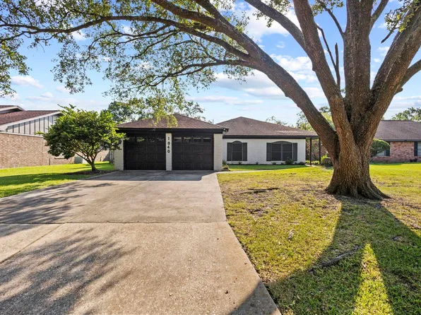 1040 Norwood Dr, Beaumont, TX 77706