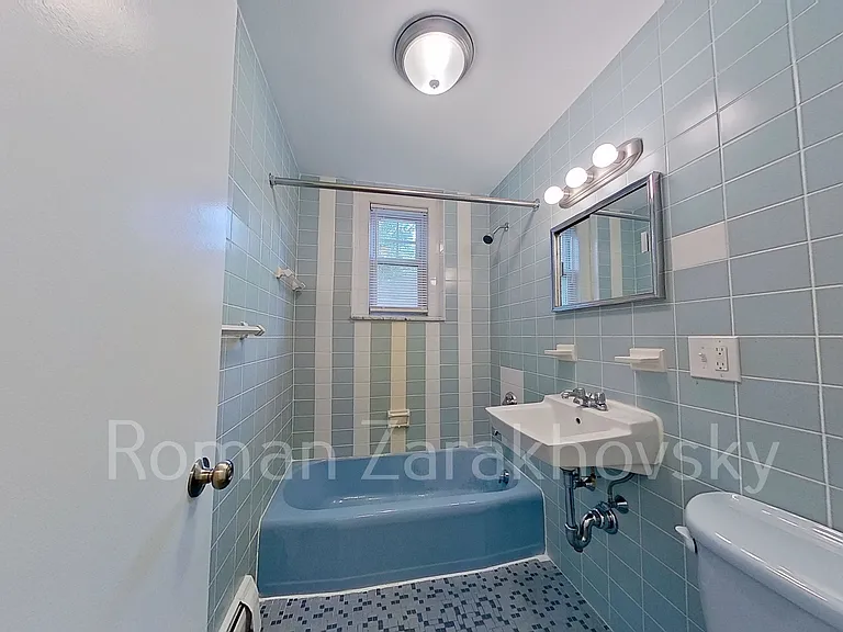 7 Wade St #6 — Photo 15