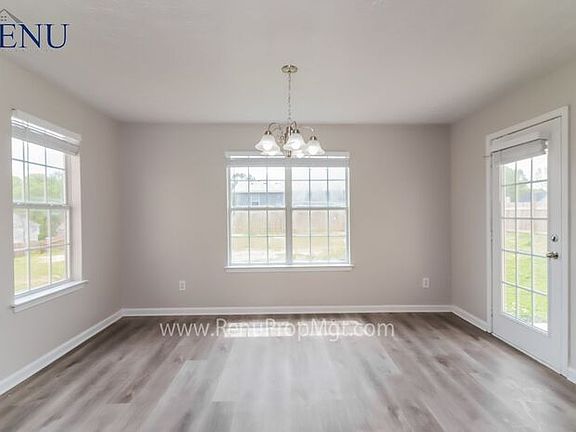 5th image of 6375 Daniell Springs Dr