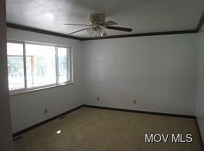 4th image of 195 Valley Mills Cir