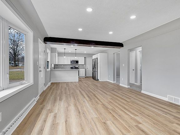 3rd image of 1607 Wilsonway Dr