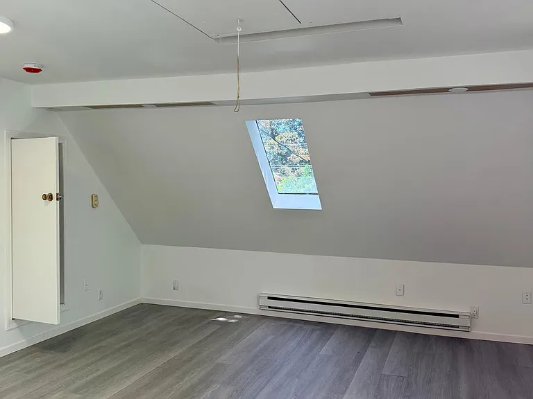 10551 Gilbert Rd — Photo 6