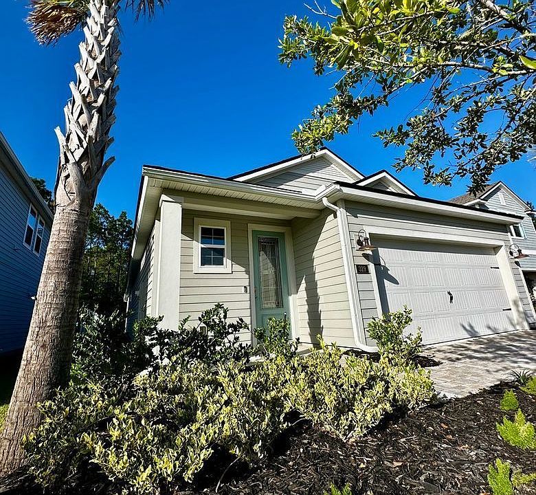 1st image of 319 Greenway Ln