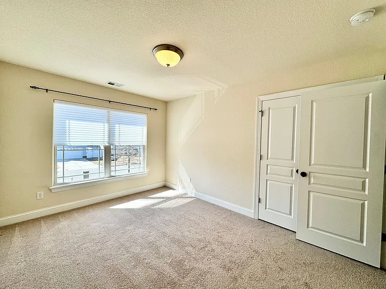 1532 Drumheller Dr — Photo 40