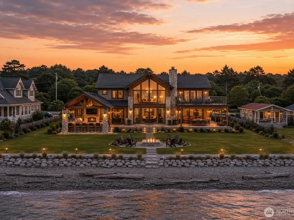 585 Marine Drive, Point Roberts, WA 98281