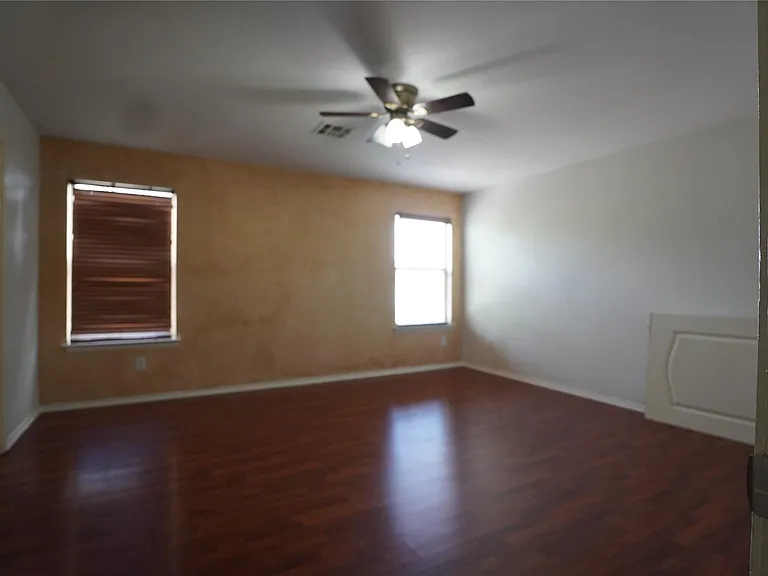 5600 War Admiral Dr — Photo 8