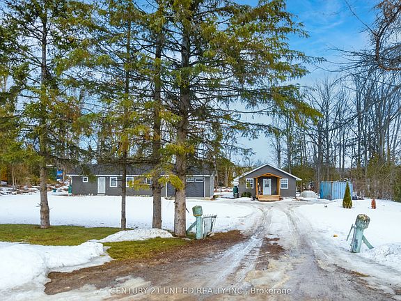 3rd image of 472 Canal Rd