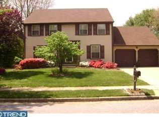 17 Tinsmith Ln, Marlton, NJ 08053