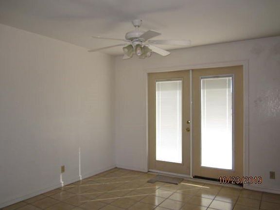 3rd image of 15799 Bleriot St