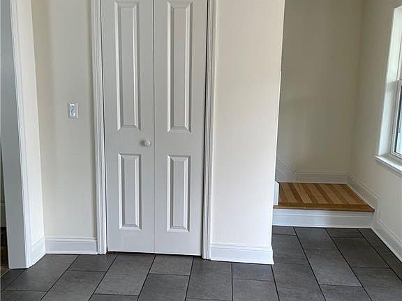 4th image of 21 Harmon St