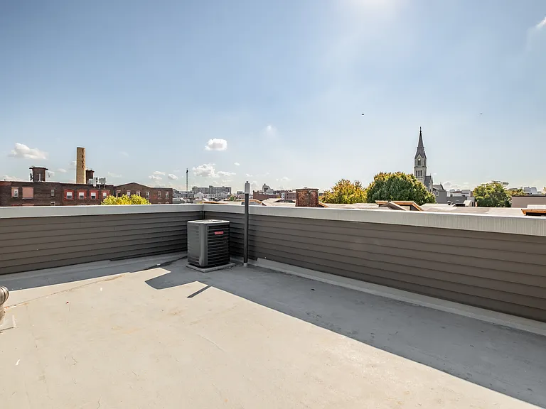 1329 N Randolph St #4 — Photo 27