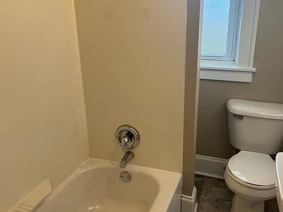 2nd image of 434 Lafond Ave APT 4