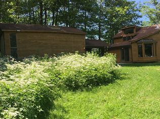 188 E Dugway Rd, Lenox, MA 01240