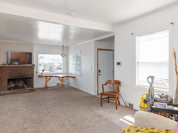 5th image of 5923 N Regal St