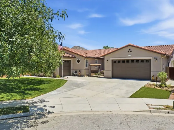 28382 Beacon Bay Cir, Menifee, CA 92585
