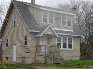 51 Bellevue St, Pontiac, MI 48342