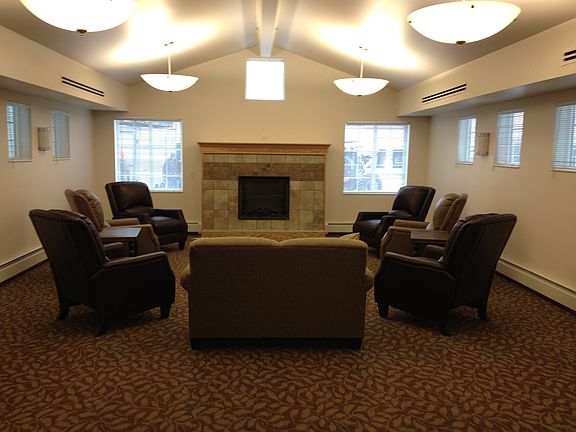 Fireplace Lounge