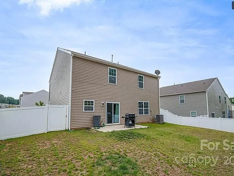 9807 Oak Barrel Ln — Photo 16