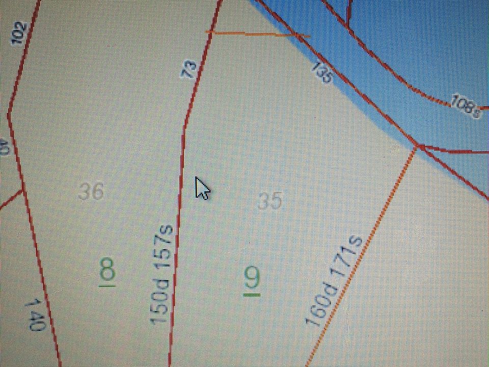 223'x135'x160'x60' at road