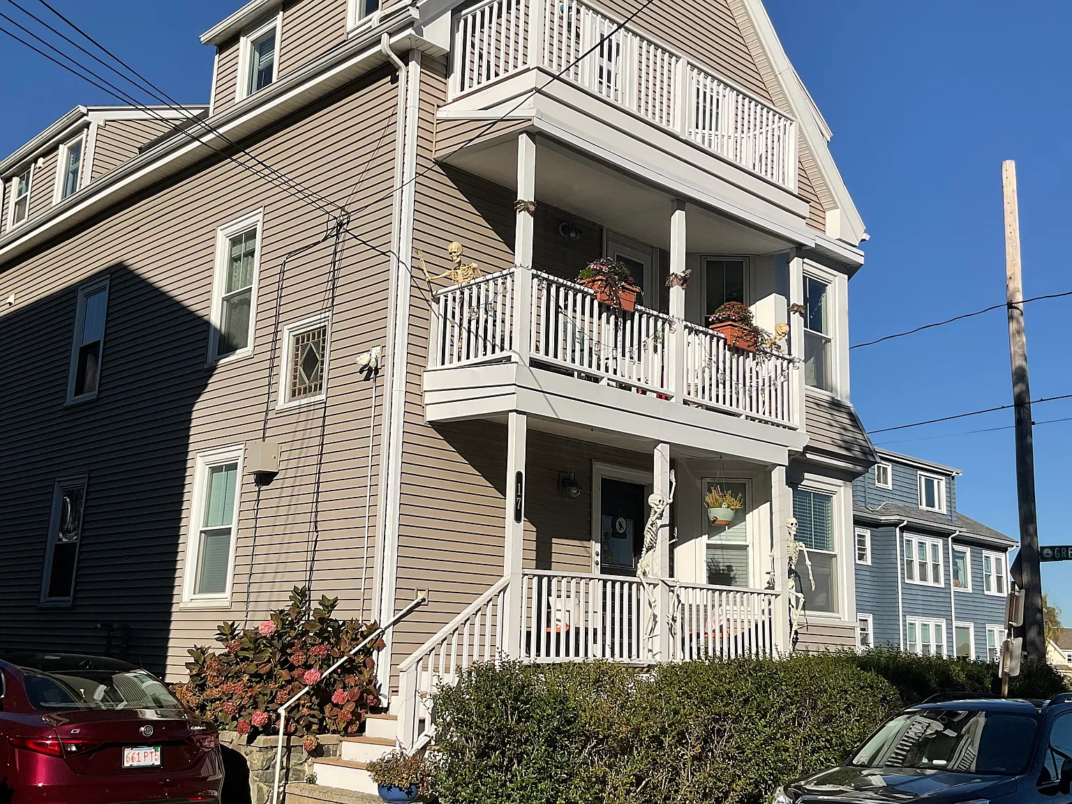 2 bed, 1000 sqft, $2,800 — Photo 1