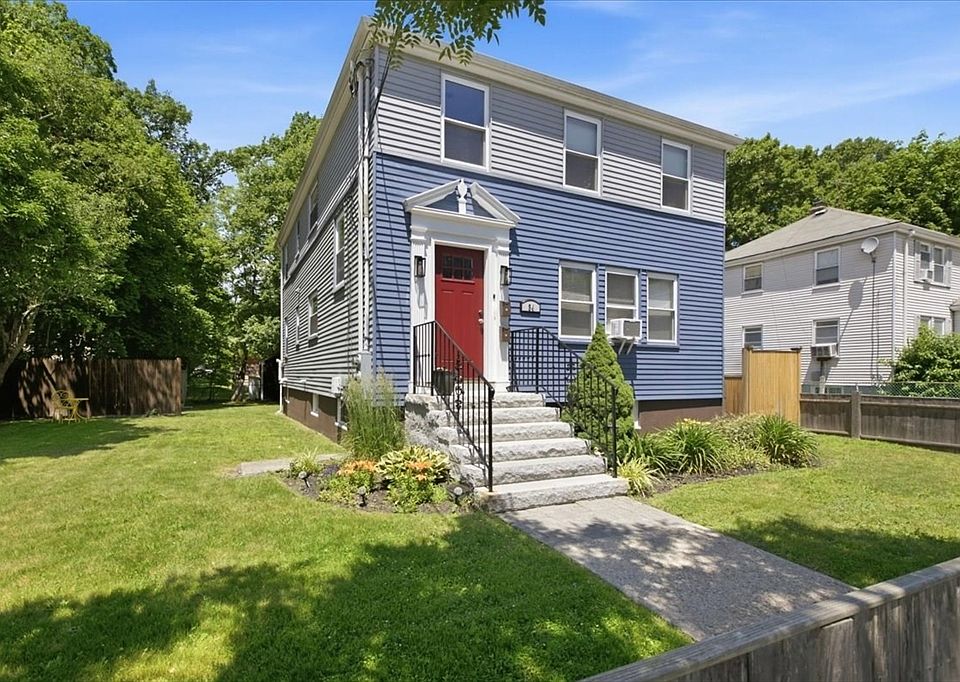 1st image of 34 Favre St